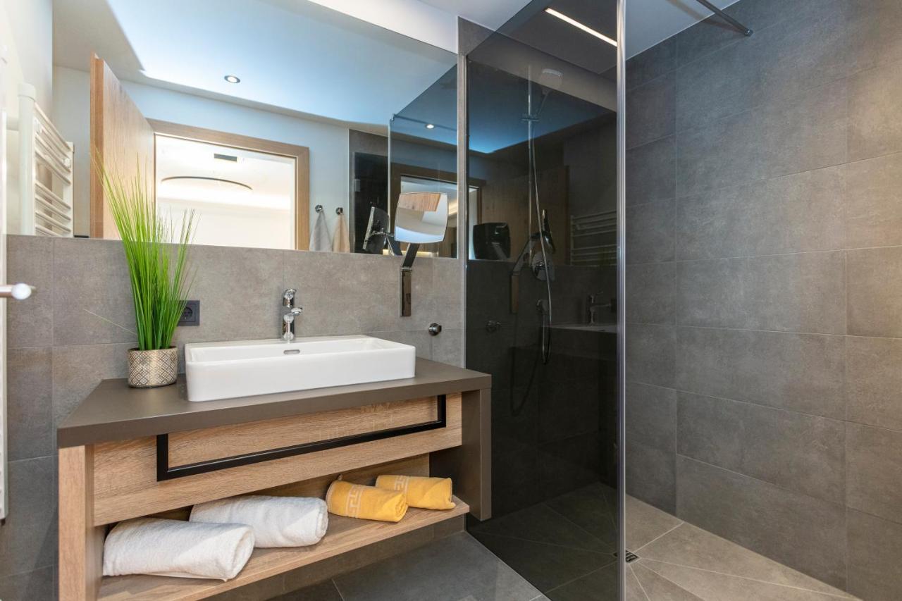 Klawunn Hotel & Apartement Kaprun Kültér fotó